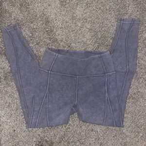 Lululemon Leggings - Size 8 - Ribbed Light Blue/Gray